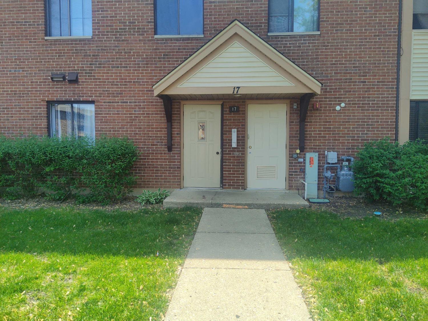 17 Parkside Court