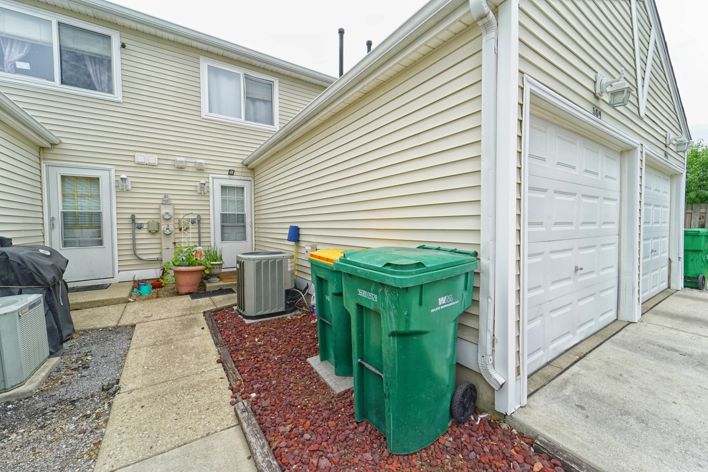 389 Meadow Green Lane